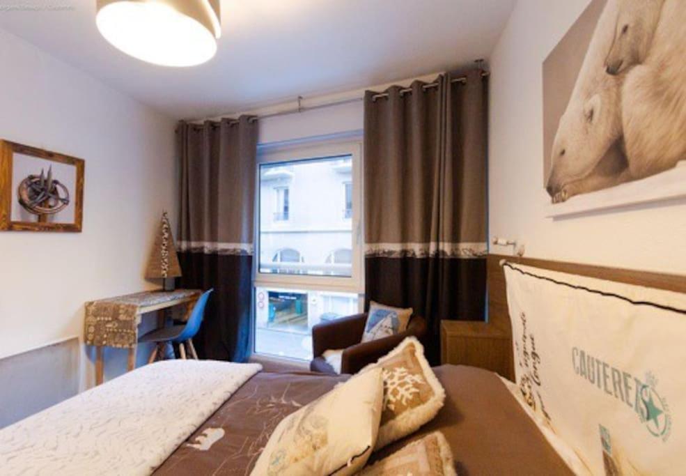 Appartement Centre Ville Wifi Parking Draps Fournis 科特雷 外观 照片